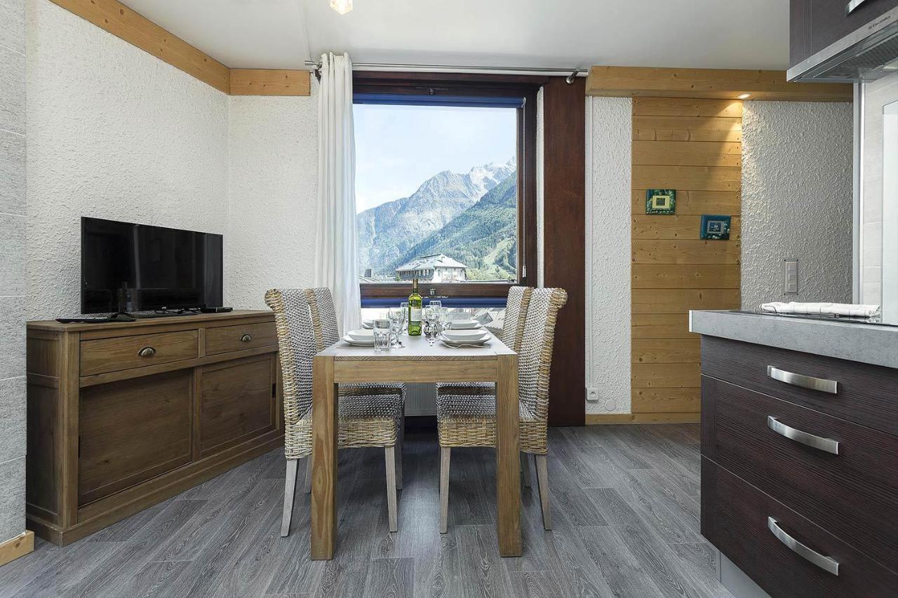 Apartment Beausite - Alpes Travel - Central Chamonix - Sleeps 2-4 Exteriör bild