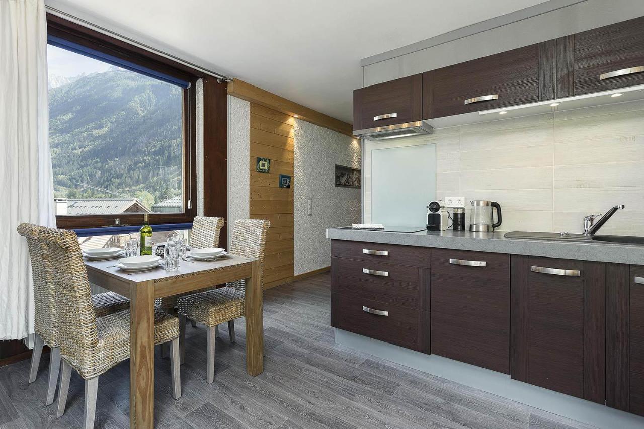 Apartment Beausite - Alpes Travel - Central Chamonix - Sleeps 2-4 Exteriör bild